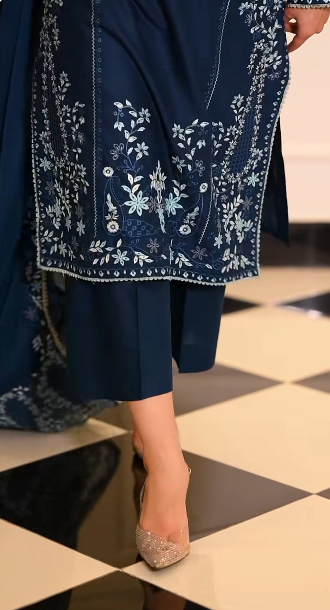 PAKEEZA Embroidered 3 pc