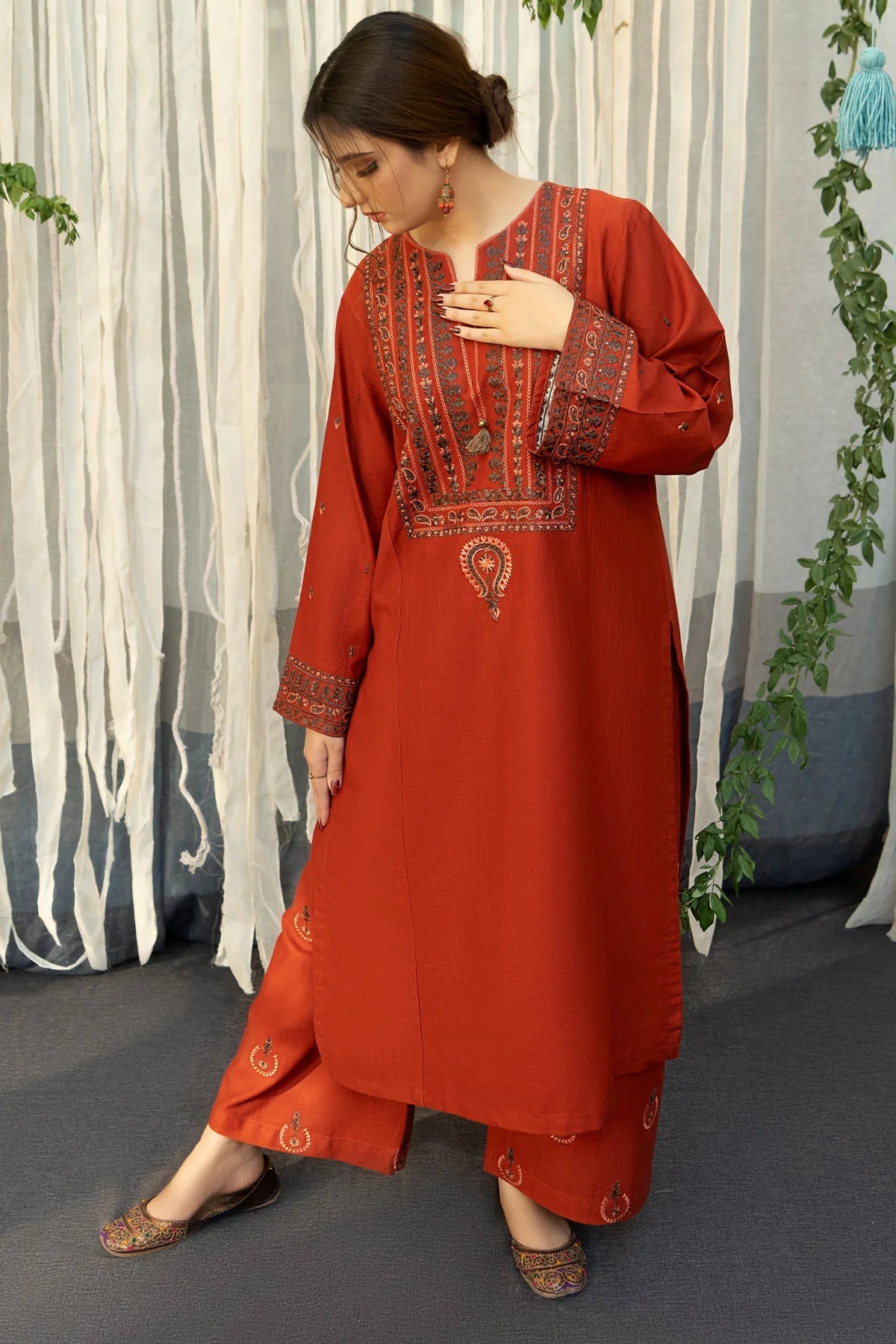 AYAT Embroidered Co Ords with Shawl