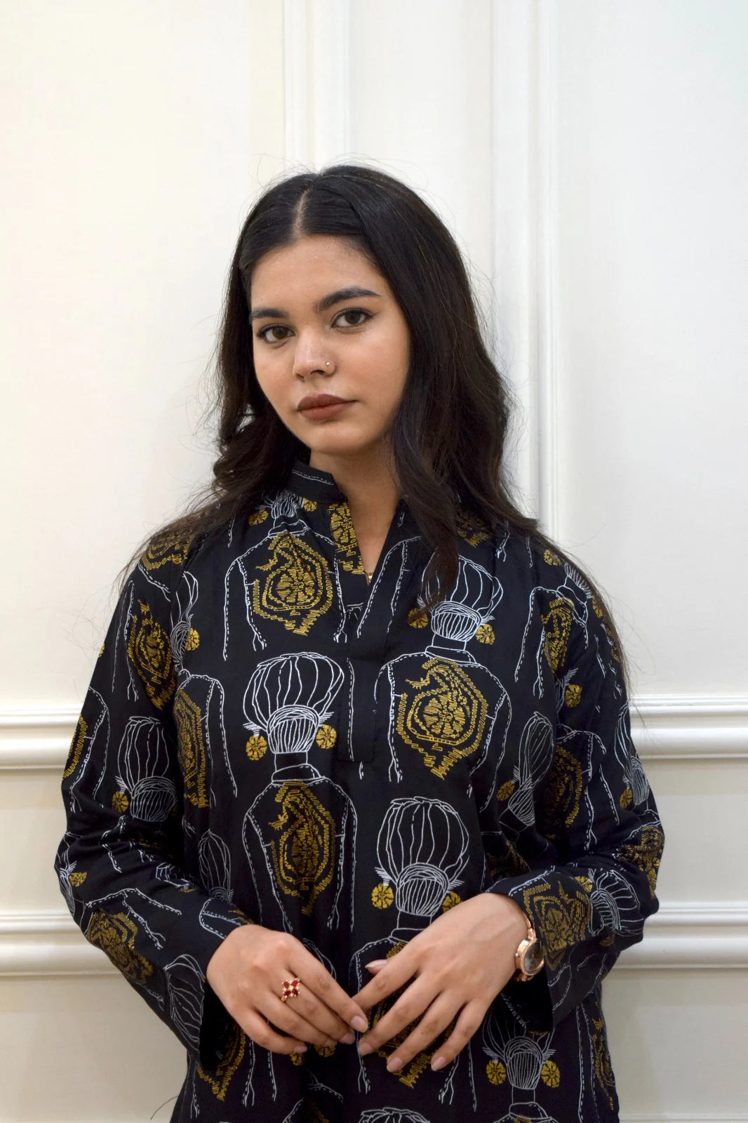 2 pc Aisha’s Attire Melodic Muse Long length Shirt with Plazo (Arabic Lawn)