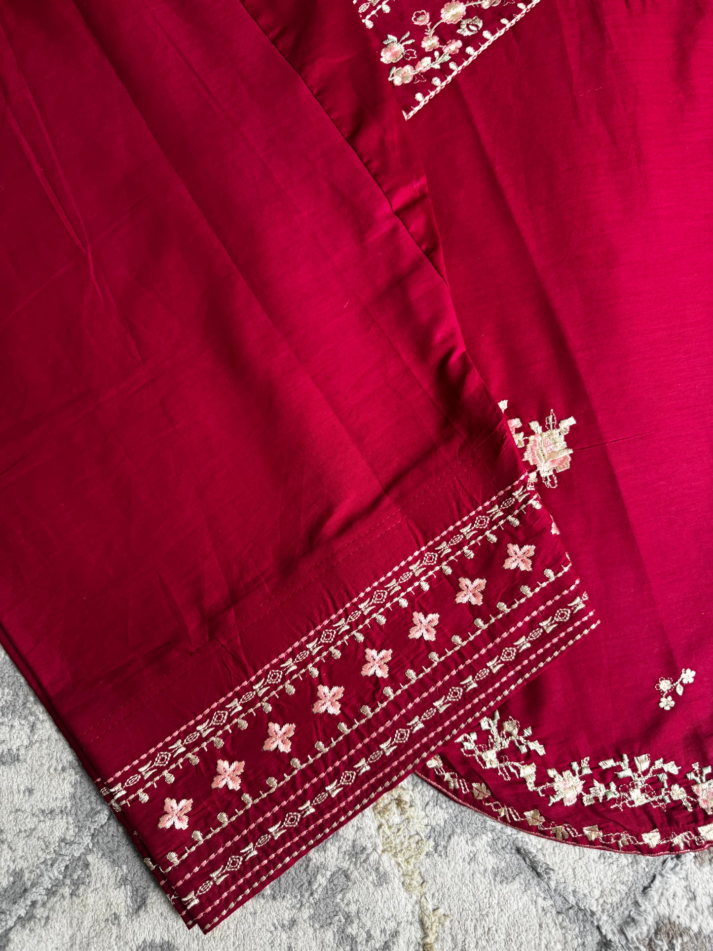 MALIKA Embroidered 2 pc