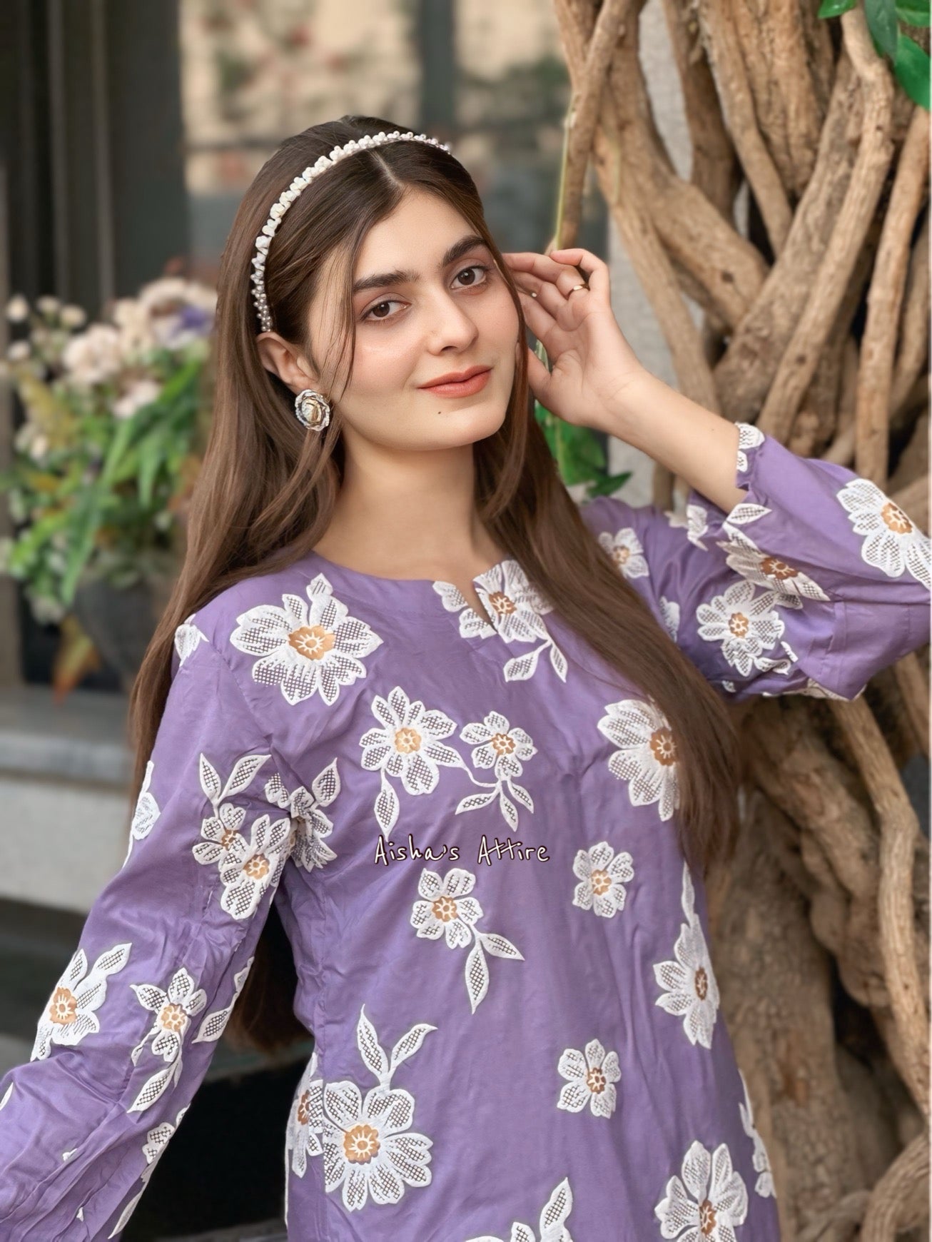 2 pc Aisha’s Attire Azur Embossed print Co Ords (Arabic Lawn)