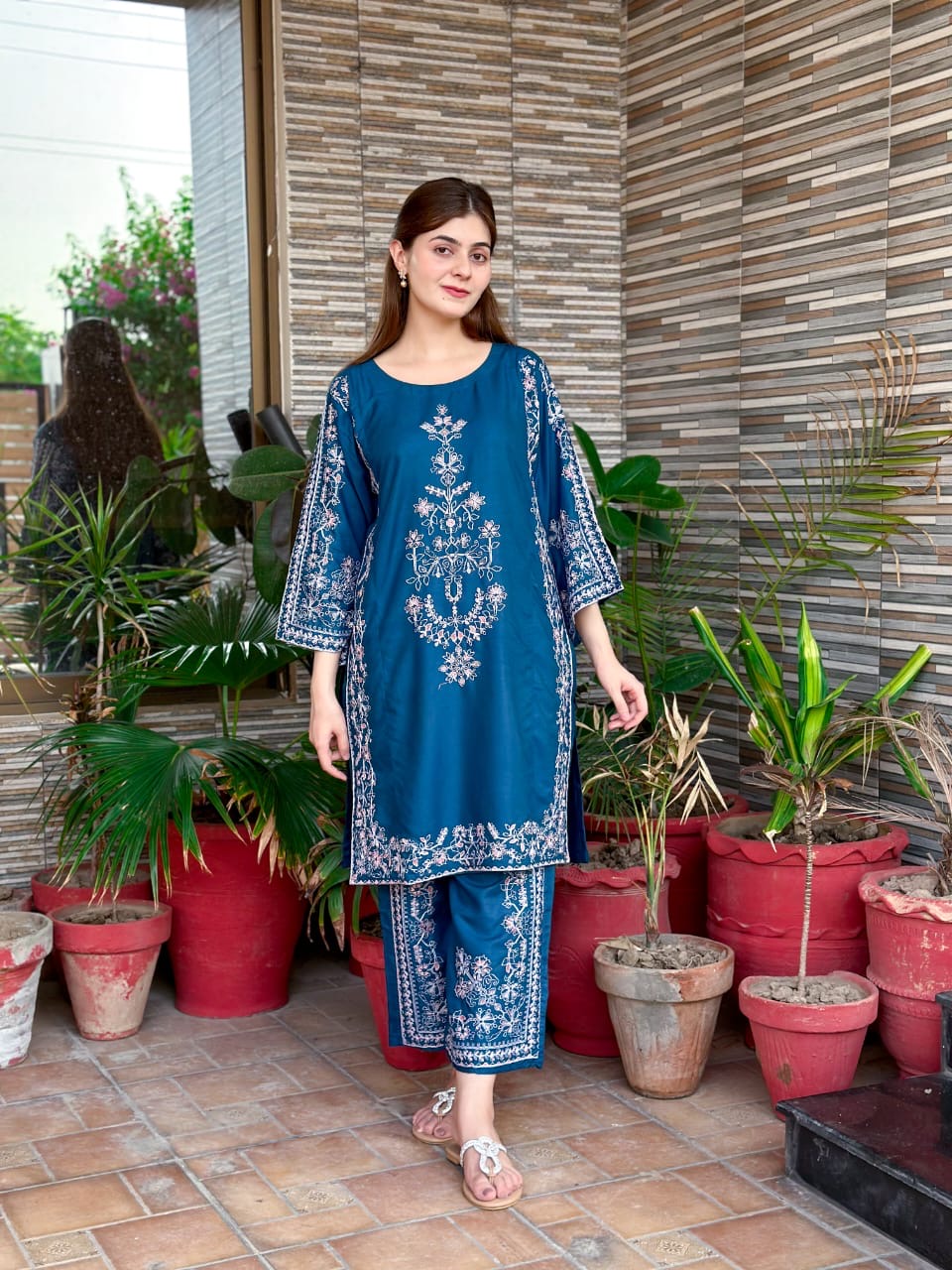 Zara Embroidered 2 pc Shirt and Plazo (Linen)