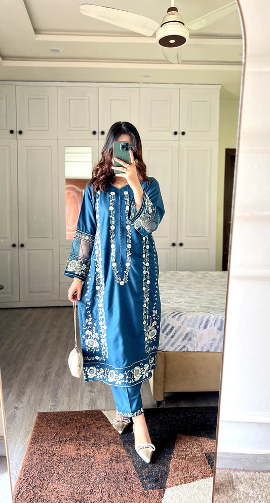 2 pc SEHAR - Embroidered Co Ords