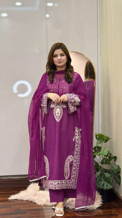 SAPPHIRE Embroidered 3 pc