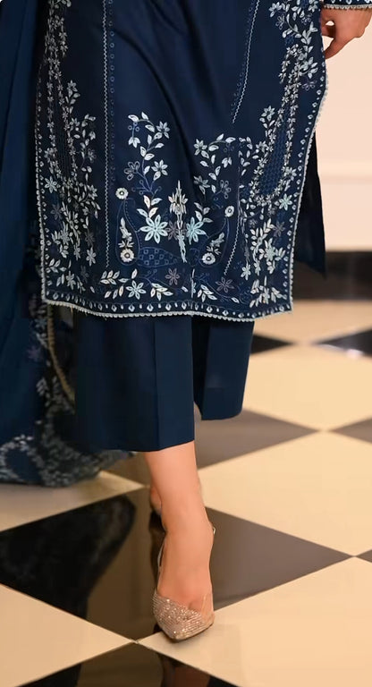 PAKEEZA Embroidered 3 pc