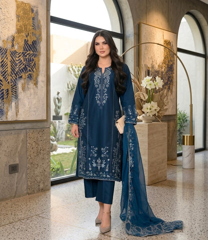 PAKEEZA Embroidered 3 pc