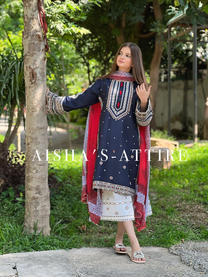 ROHA Embroidered 3 pc