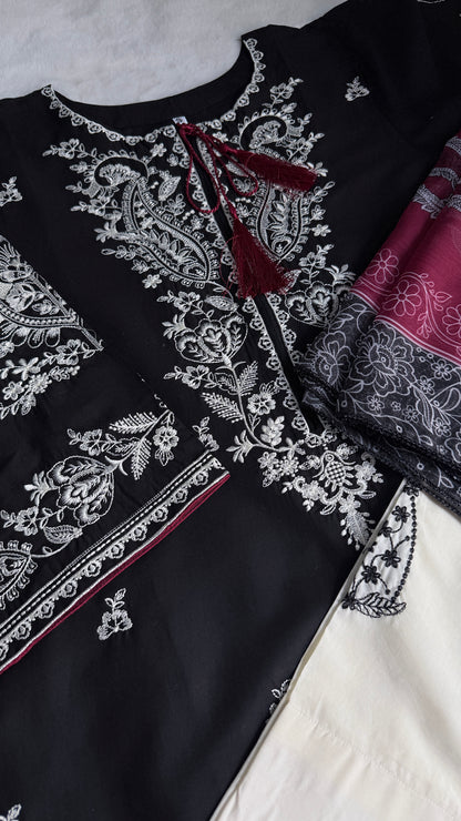 MARWA Embroidered 3 pc