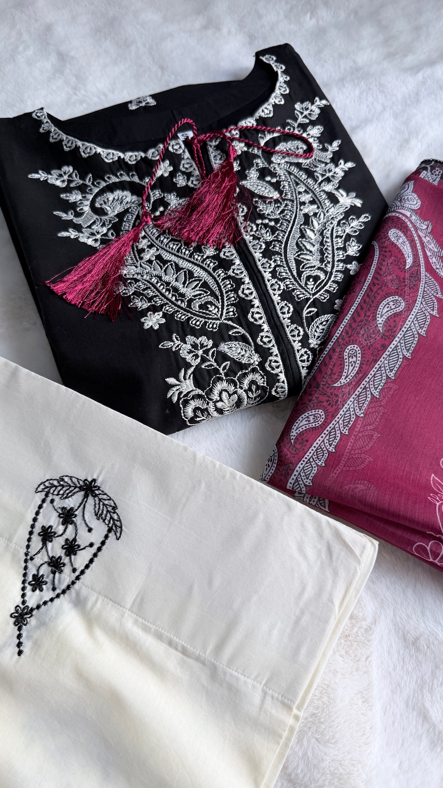 MARWA Embroidered 3 pc