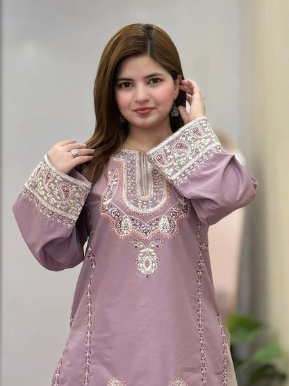 Zirwah Embroidered 2 pc