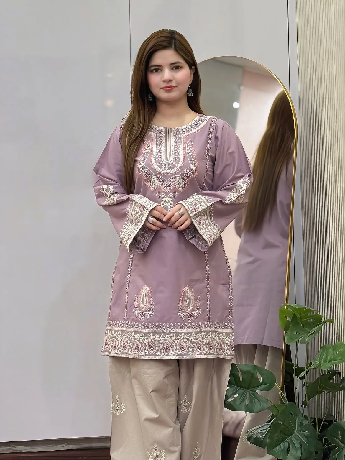 Zirwah Embroidered 2 pc
