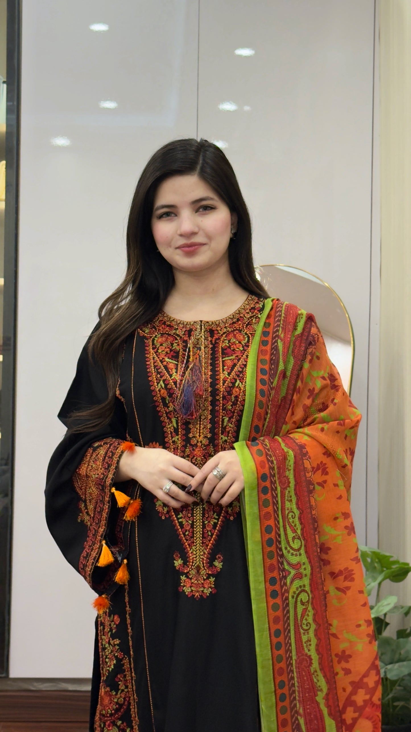 INAYA Embroidered 3 pc
