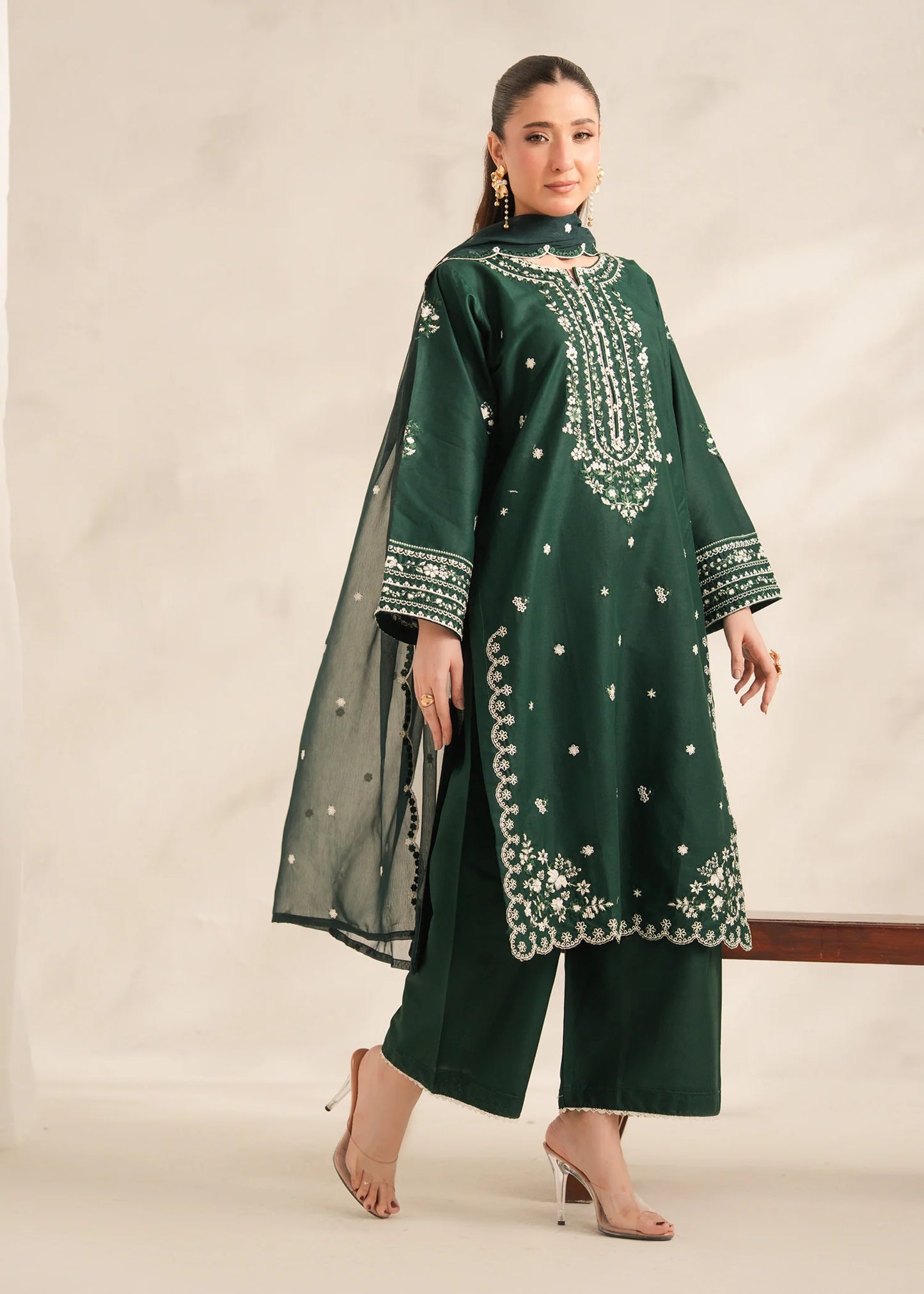 WAREESHA Embroidered 3 pc