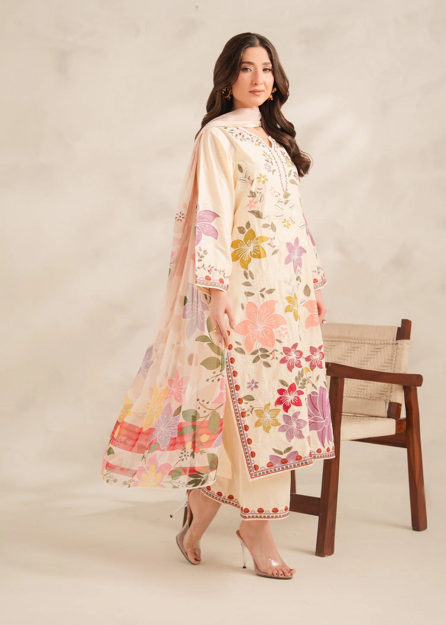 ISHQ Embroidered 3 pc