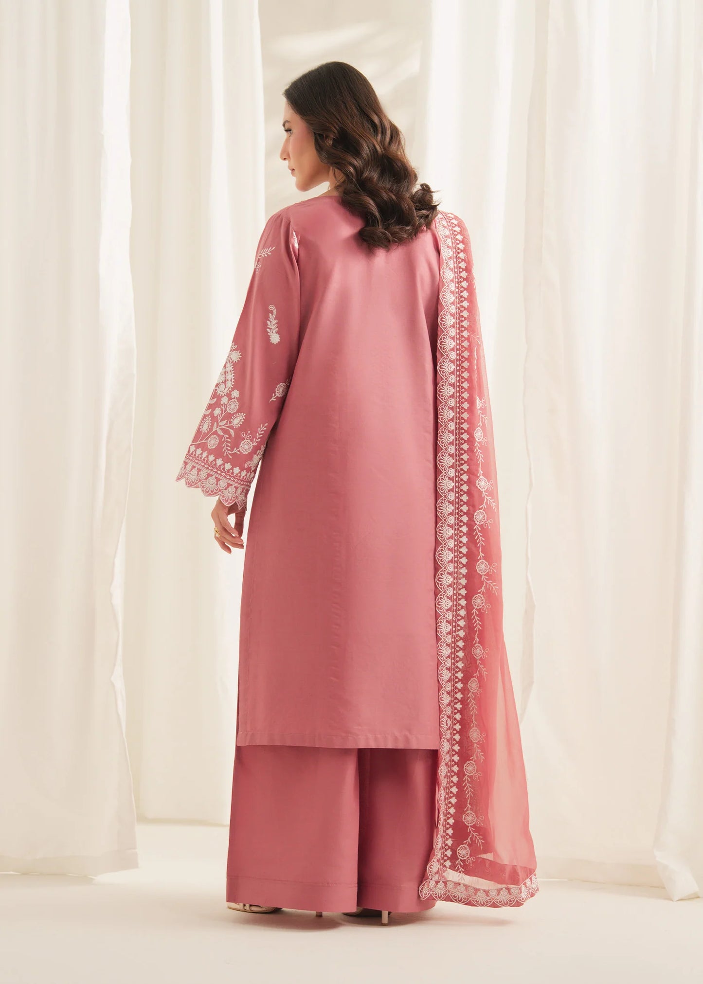 ELAAN Embroidered 3 pc