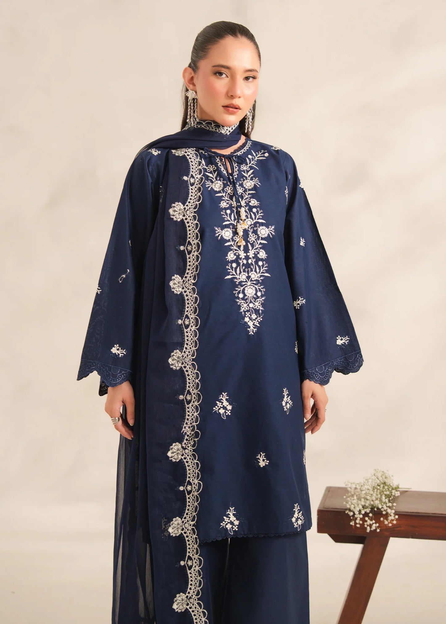 GUL E JAAN Embroidered 3 pc