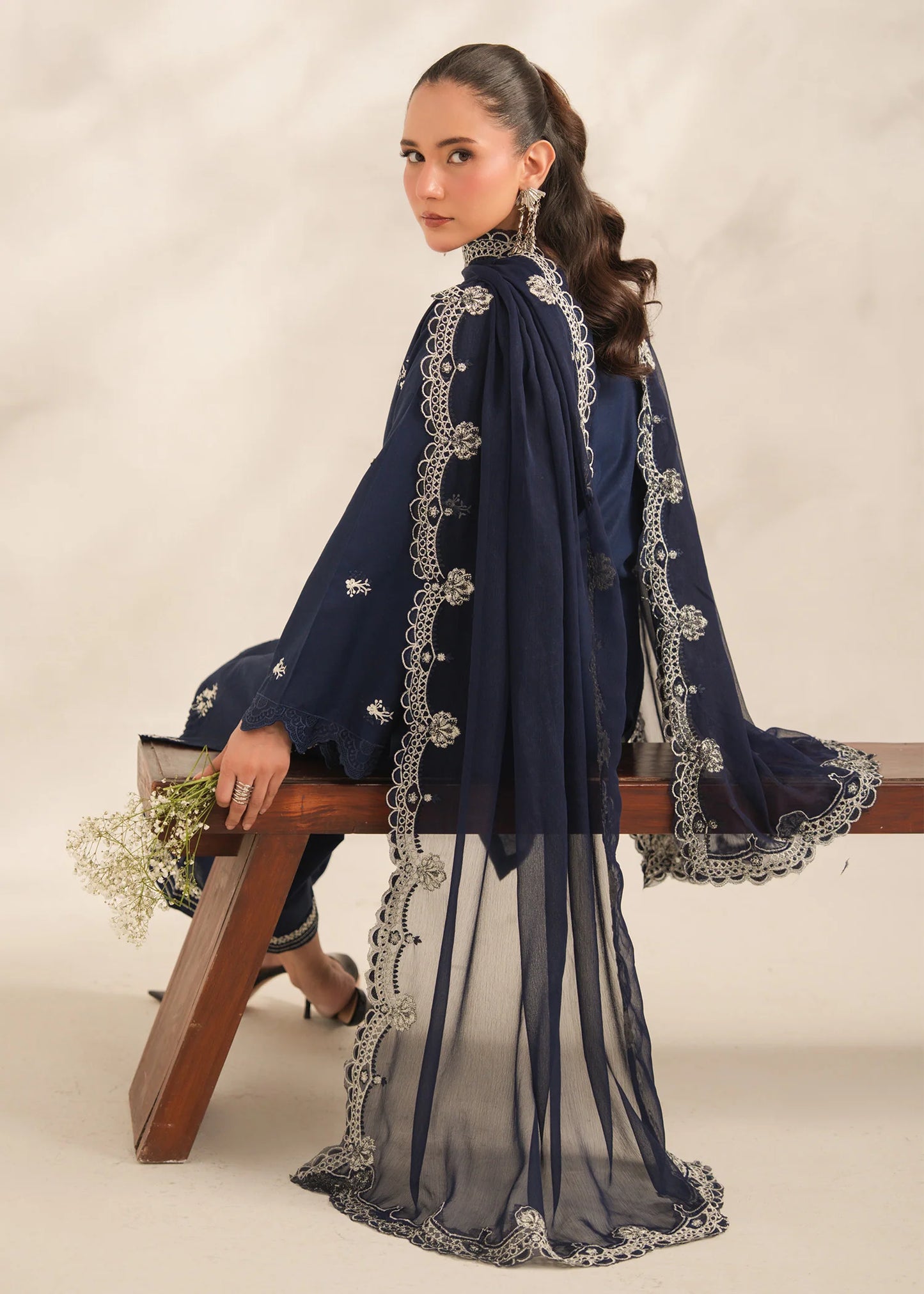 GUL E JAAN Embroidered 3 pc