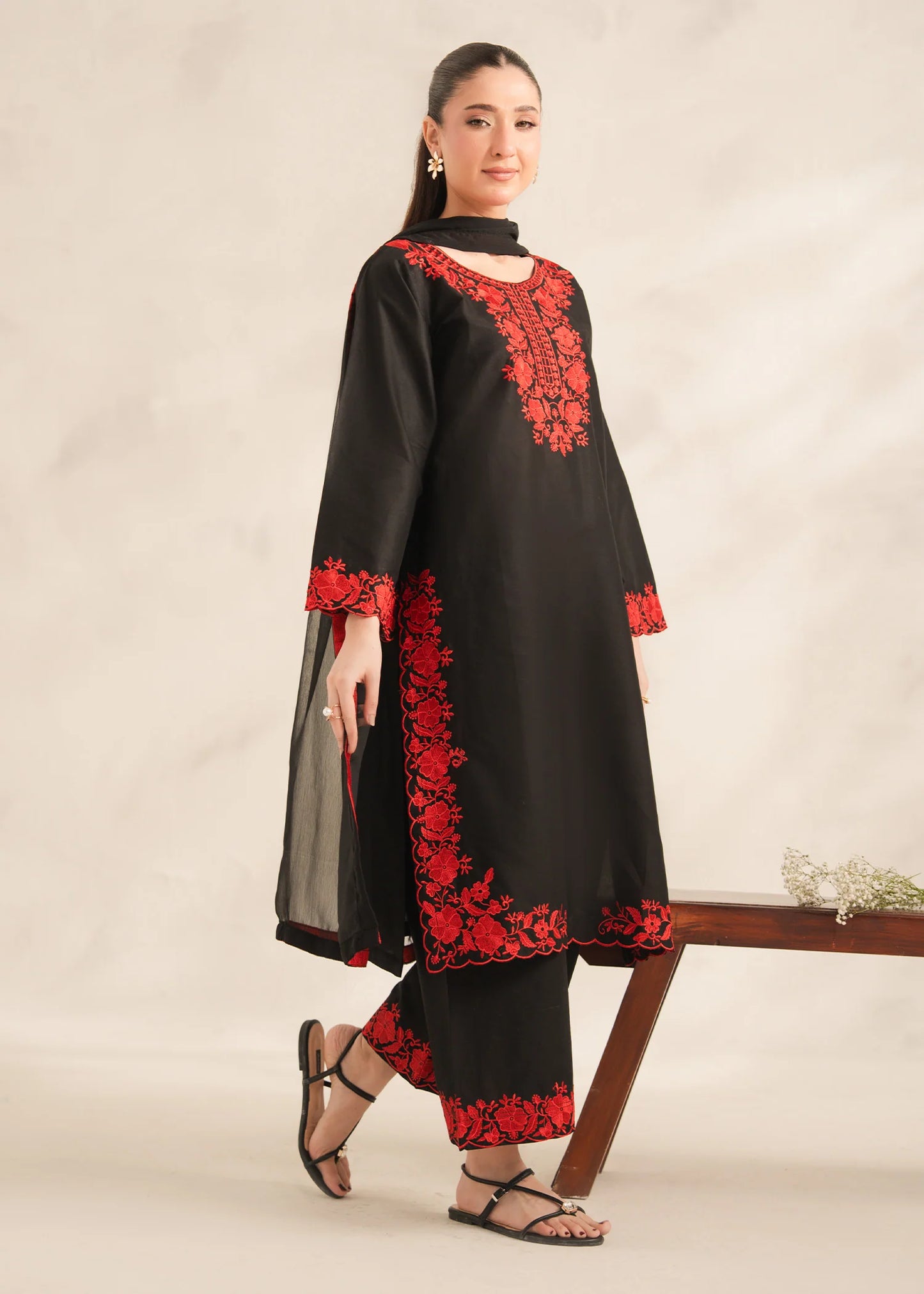 MIRAAL Embroidered 3 pc