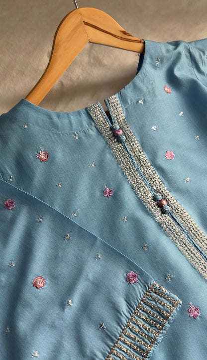 SKY DREAM Embroidered 3 pc