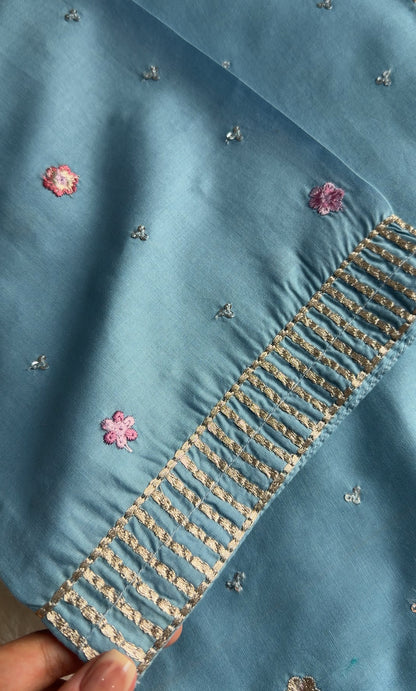 SKY DREAM Embroidered 3 pc