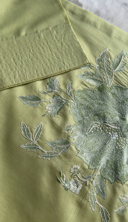 YAS Embroidered 3 pc