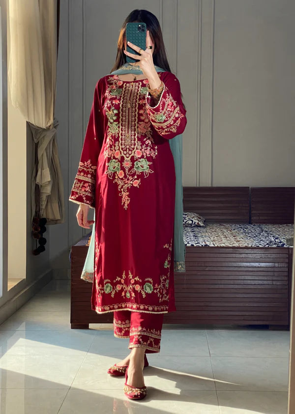 AROHA Embroidered 3 pc