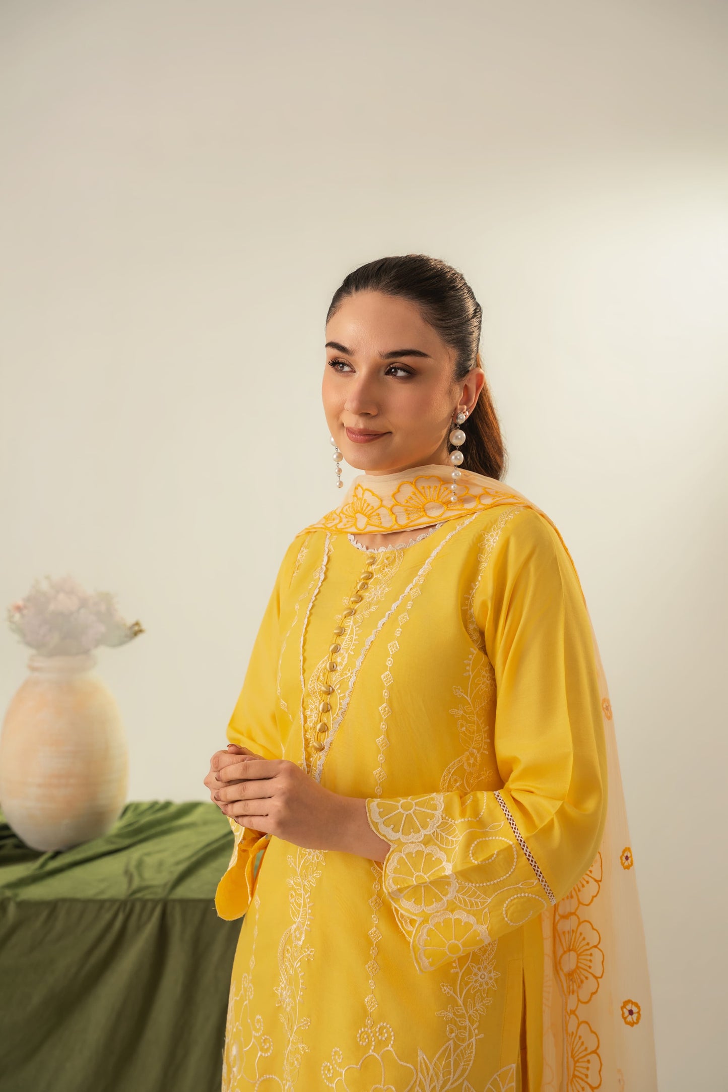 SORAYA Embroidered 3 pc