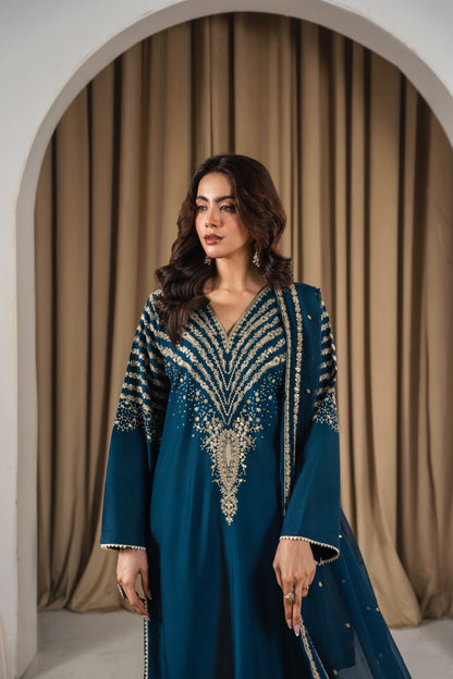 PEACOCK Zinc Embroidered 3 pc