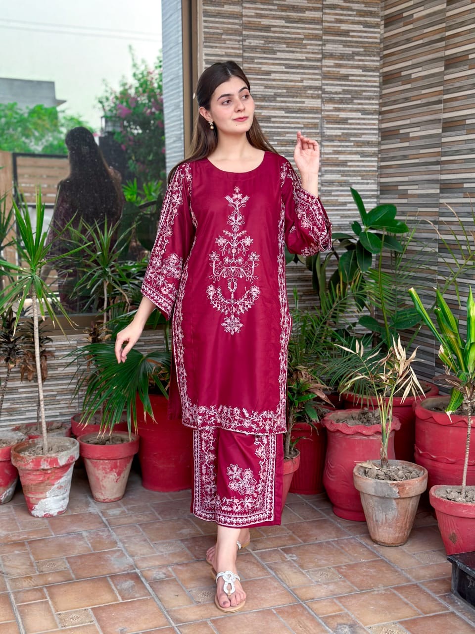 Zara Embroidered 2 pc Shirt and Plazo (Linen)